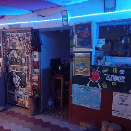 Kasba De L'Artiste Bed & Breakfast Mirleft Bagian luar foto