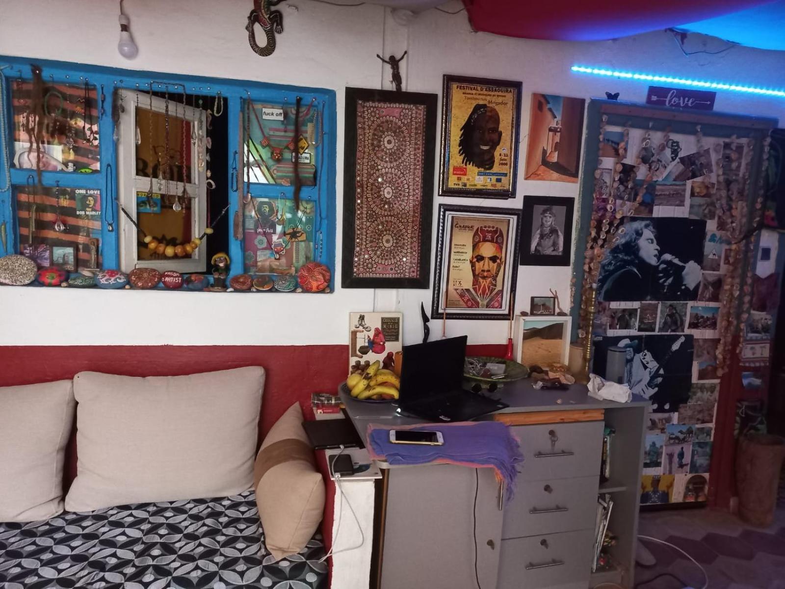 Kasba De L'Artiste Bed & Breakfast Mirleft Bagian luar foto